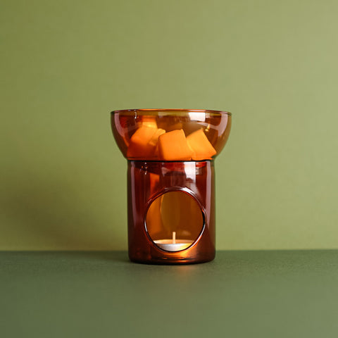wax melt in wax warmer glass 70s vibe